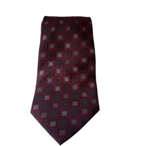 Paul Dione Bergundy Hand made 100% silk men’s Tie 4X 59 inches